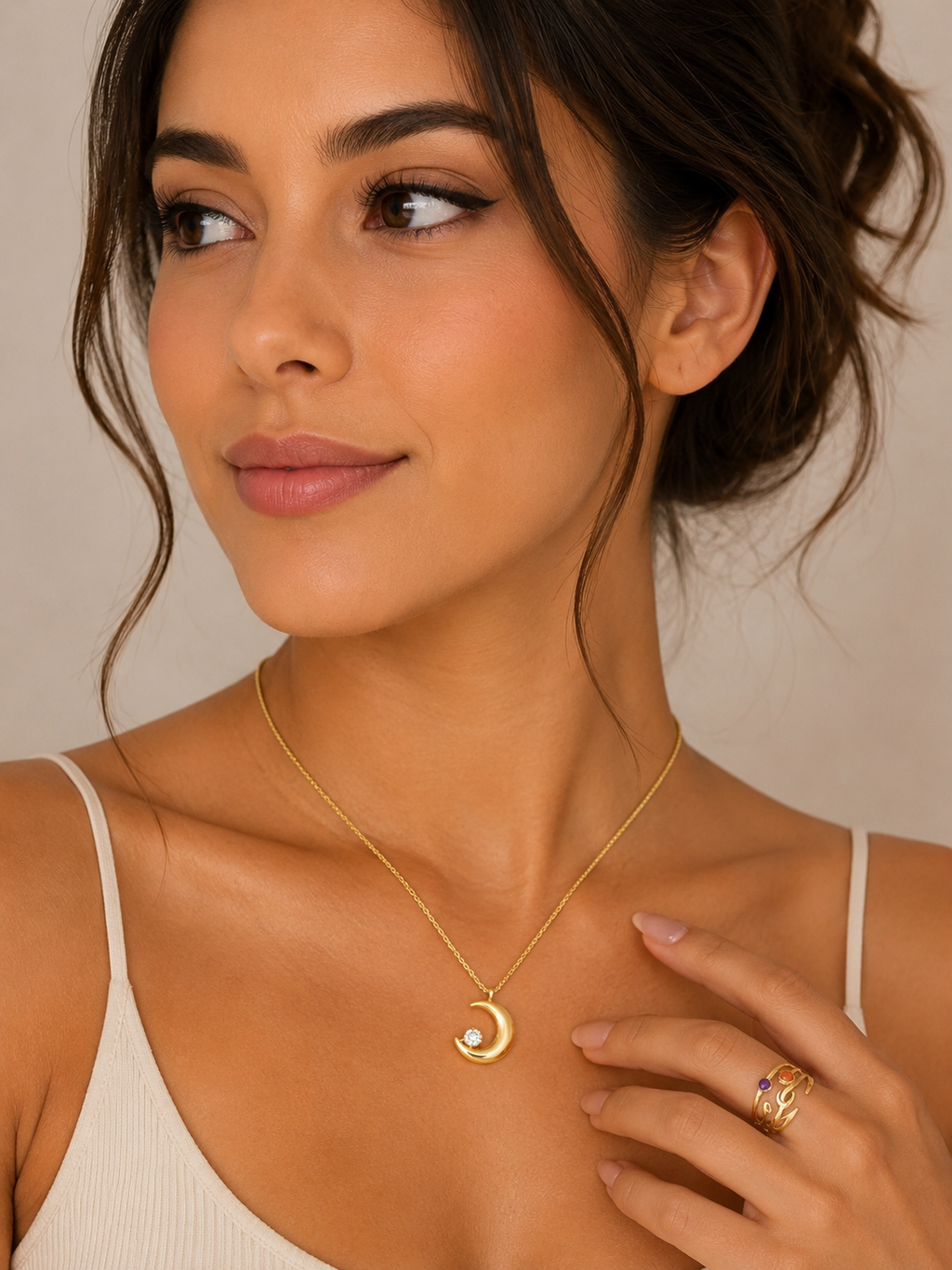 Set Luna Brillante | Collar y Anillo Dorado
